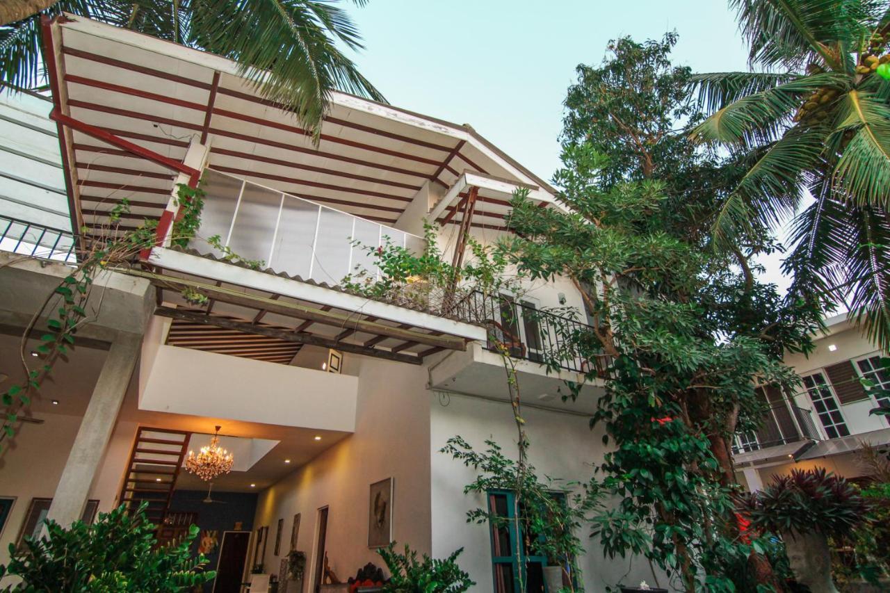 Gomez Place Negombo Exterior foto